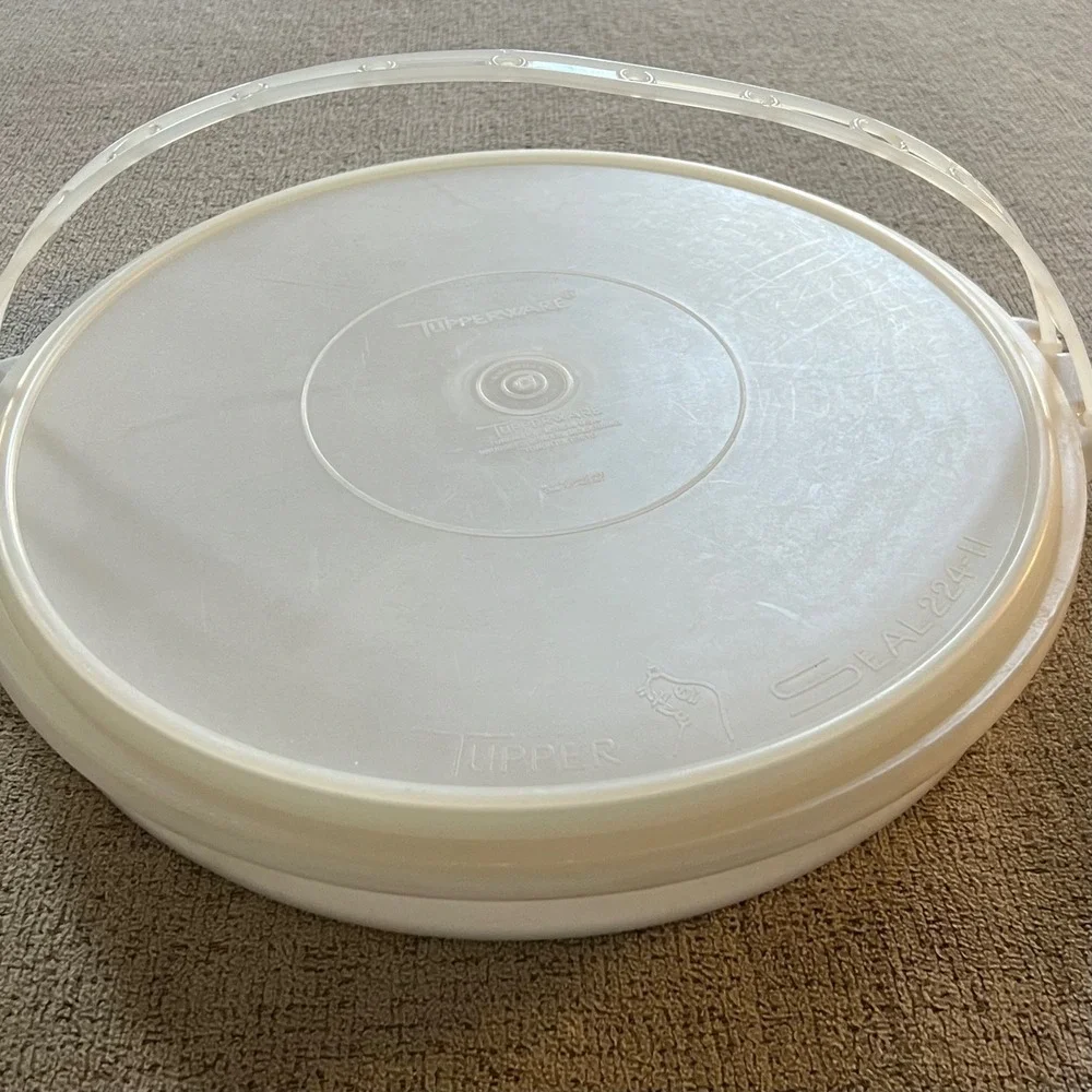 Vintage Tupperware Party Susan Divided Serving Tray White Seal Cariolier Handle